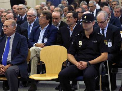 Sala de la Audiencia Nacional con los condenados por las tarjetas opacas de Caja Madrid y Bankia.