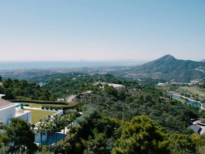 Vistas desde la urbanización La Zagaleta, en la Costa del Sol. En vídeo, así es la urbanización más lujosa de España.