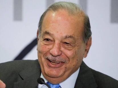 El magnate Carlos Slim, durante la conferencia de prensa en Ciudad de México. En vídeo, declaraciones de Slim.
