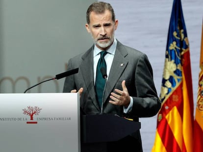 El Rey Felipe VI interviene durante la inauguración del XXI Congreso Nacional de la Empresa Familiar, en el Palacio de Congresos de Valencia, el 29 de octubre de 2018.