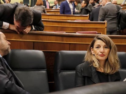 La ministra de Trabajo, Yolanda Díaz, en la sesión de control al Gobierno de este miércoles en el Congreso de los Diputados. En vídeo, Trabajo anuncia que el martes derogará la ley de despido por bajas justificadas.