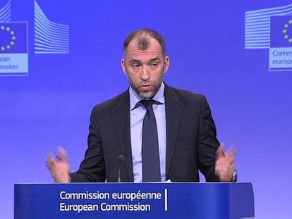 La UE pide a Argentina que cumpla sus compromisos en el conflicto con Repsol