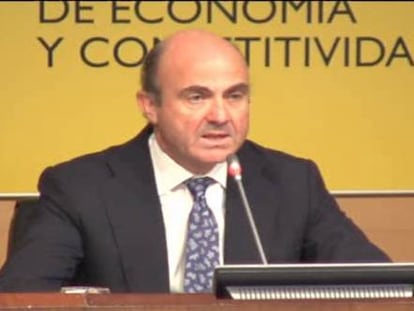 Guindos defiende que es un crédito en “condiciones favorables” y no un rescate