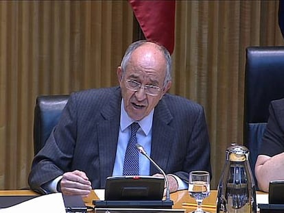 Ordóñez cree que no hacía falta echar a Rato ni meter tanto dinero en Bankia