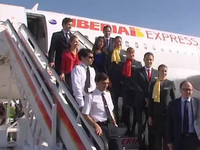 Iberia y los pilotos firman la paz para asegurar el futuro de la aerolínea