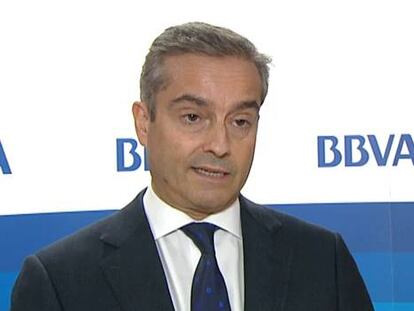 El crédito concedido por el BBVA
cae un 7% y espera que suba en 2015