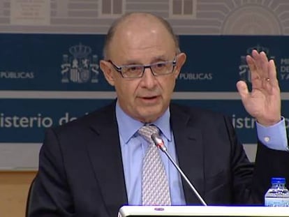 Montoro asume la quita de los intereses de la deuda regional