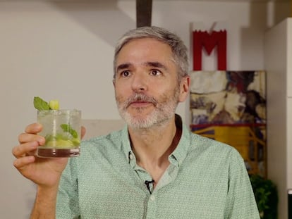 Persona que ve a Dios en un mojito.