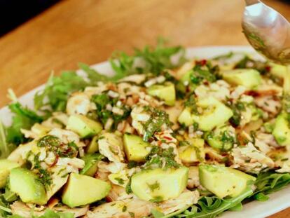 Este pollo frío con chimichurri es un exitazo