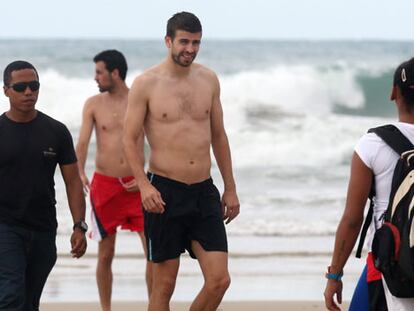 Gerard Piqué, en la playa de Futura.