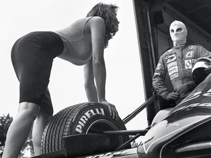 Fotografía de Mayo del calendario Pirelli.