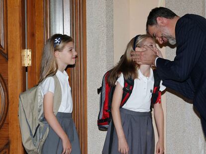 Imágenes inéditas de la familia real para celebrar el primer año de Felipe VI