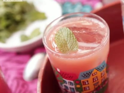 Refresco casero de limón, sandía y miel