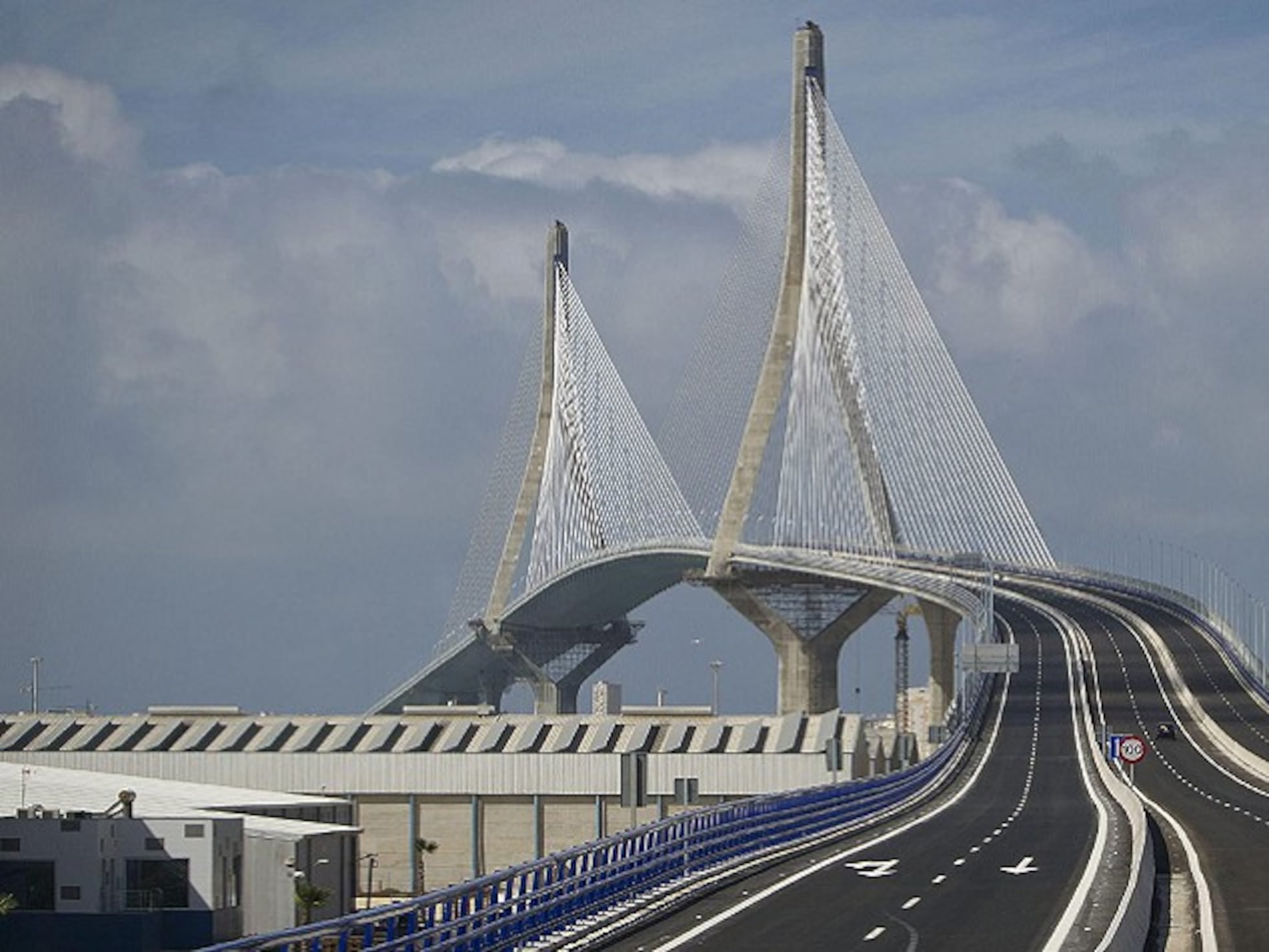 La construcción del puente de Cádiz en cuatro minutos Vídeos