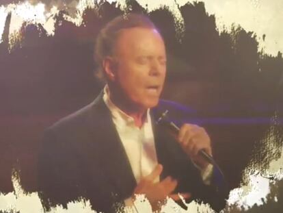 Cristiano, Nadal, Alonso y Del Bosque cantan con Julio Iglesias