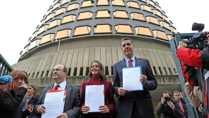 Ciudadanos y PP piden la suspensión cautelar del pleno del Parlament