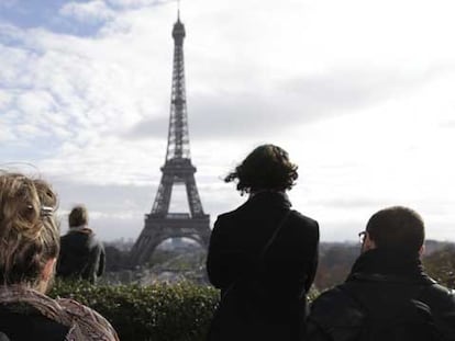 Europa guarda un minuto de silencio por las víctimas de los atentados de París