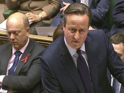 Cameron pide al Parlamento unirse a los bombardeos contra el ISIS en Siria