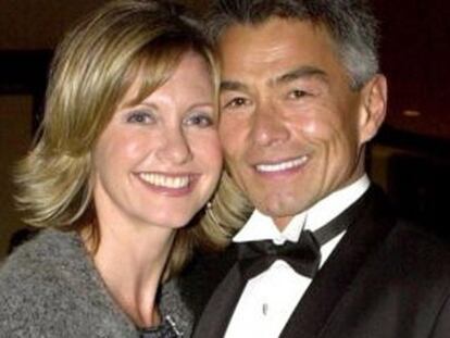 Olivia Newton-John e seu ex-namorado Patrick McDermott.