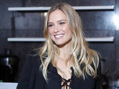 Bar Refaeli, censurada por “enseñar demasiado”