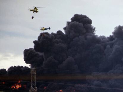 Incendio en el cementerio de neumáticos de Seseña.