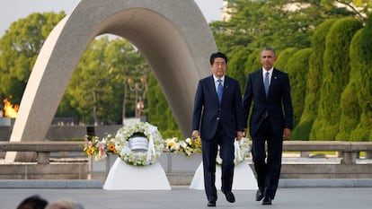 El presidente de Estados Unidos, Barack Obama, junto al primer ministro japonés Shinzo Abe.