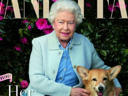Retrato de la reina Isabel para 'Vanity Fair', en la imagen difundida en su cuenta de Twitter.