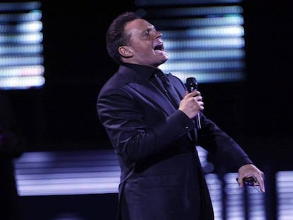 Luis Miguel en el Festival Viña del Mar en 2015.