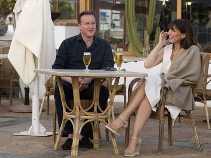 David y Samantha Cameron, en Lanzarote. Cordon press