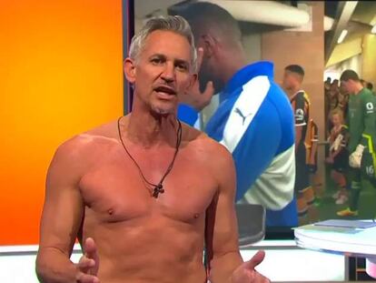 Gary Lineker presenta 'Match of the day' en ropa interior.