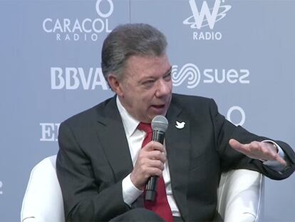 Juan Manuel Santos durante o foro 'Os benefícios da paz em Colômbia'