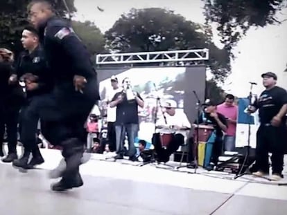 El baile del norte de México al que ni policías ni políticos se resisten