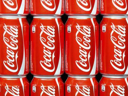 A Coca-Cola dedica mais de seis milhões de dólares por ano a atividades de ‘lobby’, segundo o estudo.