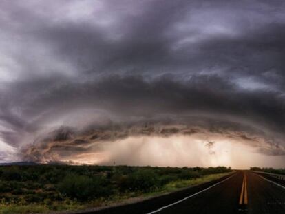 Uno de los ciclones captados en San Manuel, el sureste de Arizona.