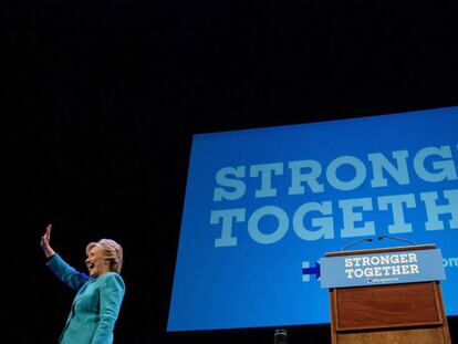 La candidata demócrata, Hillary Clinton, durante un acto de campaña en el Paramount Theatre en Seattle.