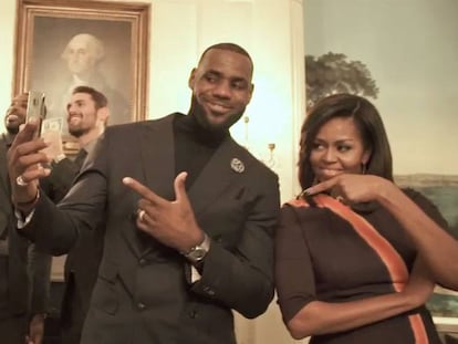 LeBron James e Michelle Obama, no vídeo.