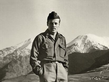 Ricardo Sicre, con uniforme de la OSS –la precursora de la CIA– a finales de la II Guerra Mundial en La Bastide-de-Sérou (Francia)