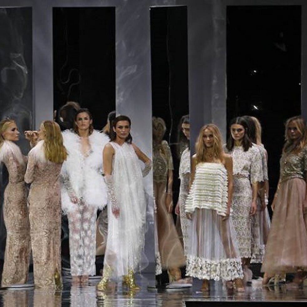 Fashion Week Madrid 2017: Duyos celebra 20 años en la pasarela con