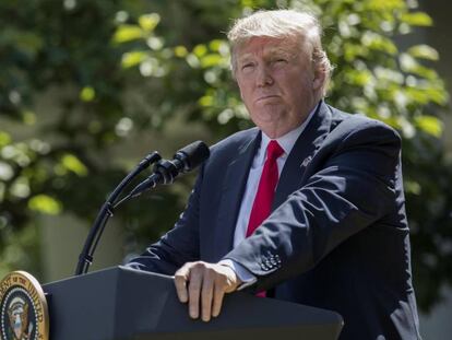 Donald Trump anuncia la retirada de Estados Unidos de los Acuerdos de París.