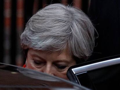 Theresa May, esta mañana, al abandonar el cuartel general de los conservadores en Londres.