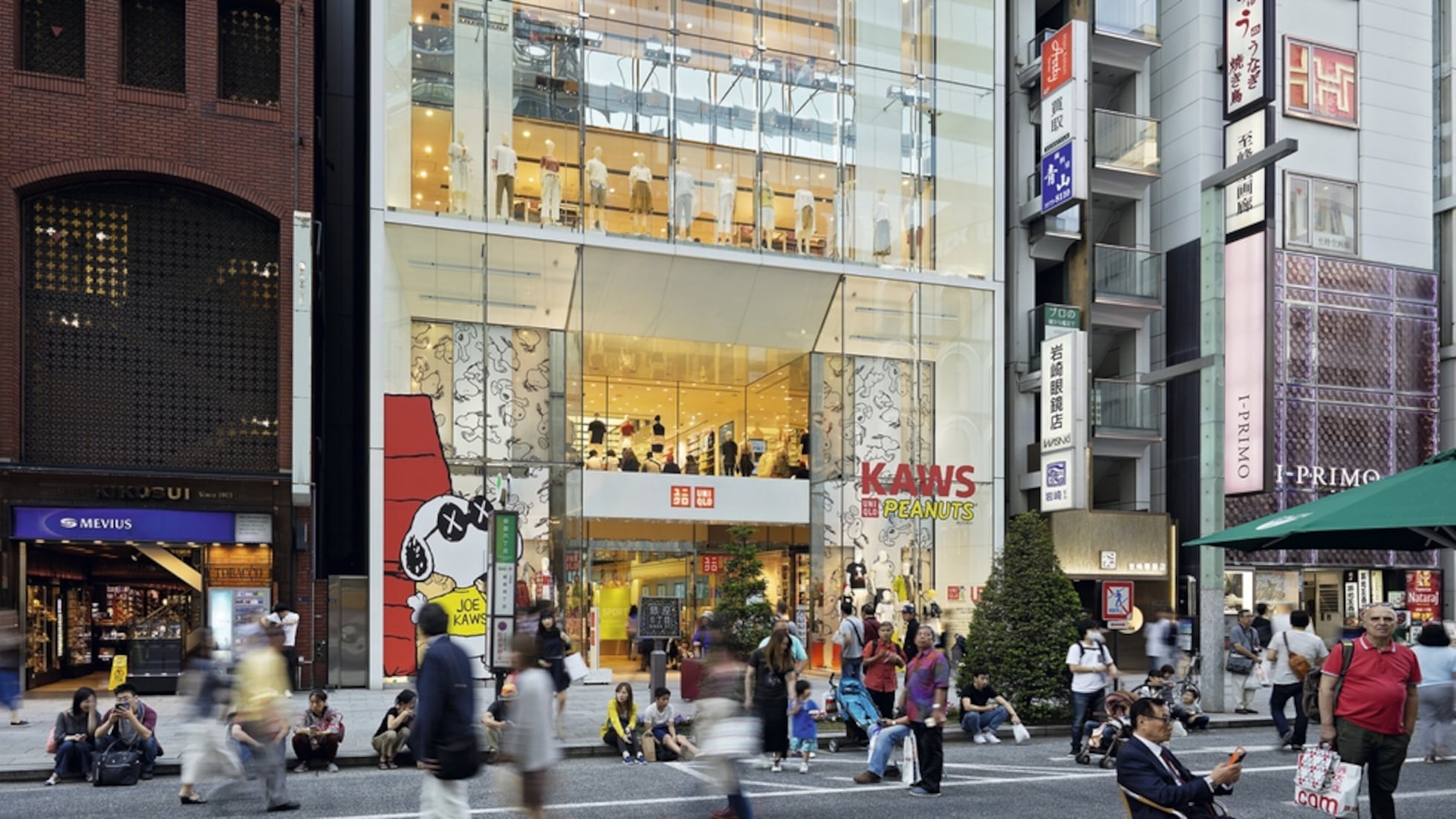 El aterrizaje en Barcelona de Uniqlo, el gigante que planta cara a