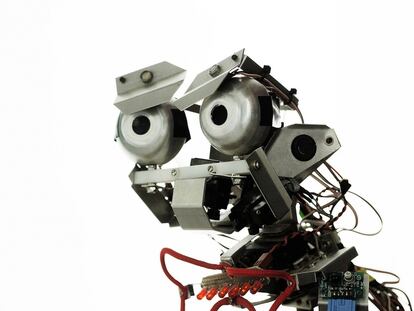 iRobot. IT uno de los primeros robots de iRobot de 1995.