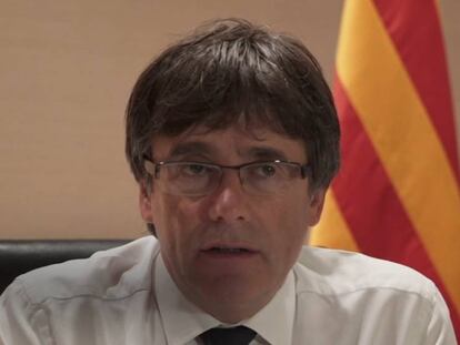 Carles Puigdemont, en un momento de la entrevista con el programa '30 minuts'.