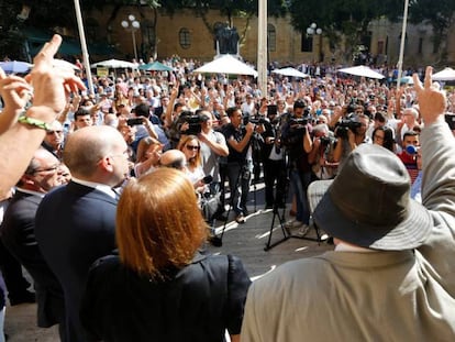 Concentración en La Valletta para condenar el asesinato de la periodista maltesa Daphne Caruana Galizia.