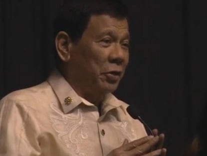 La inesperada balada de Duterte a Trump