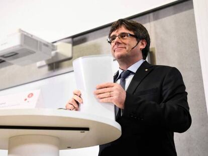 Carles Puigdemont durante el debate de este lunes en la Universidad de Copenhague.