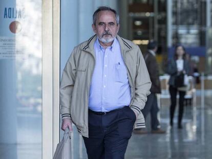 Julián Rodríguez, padre de Mario Rodríguez, el joven valenciano que murió de leucemia.