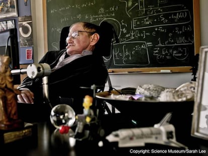 Stephen Hawking en su despacho de la Universidad de Cambridge en 2011.