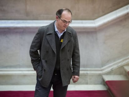 Jordi Turull, del PDeCat, en los pasillos del Parlament. En vídeo, Torrent convoca la investidura de Turull para este jueves a las 17:00.