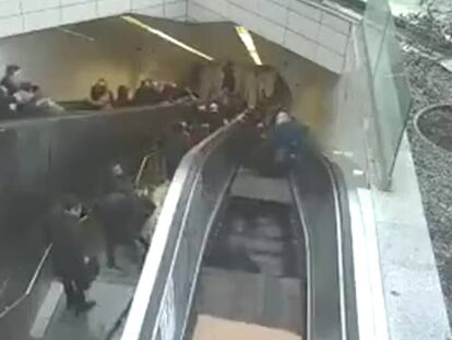 Imágenes recogidas por las cámaras de seguridad del metro.